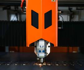 Lasersko rezanje: Preciznost koja oblikuje industriju i svakodnevni život